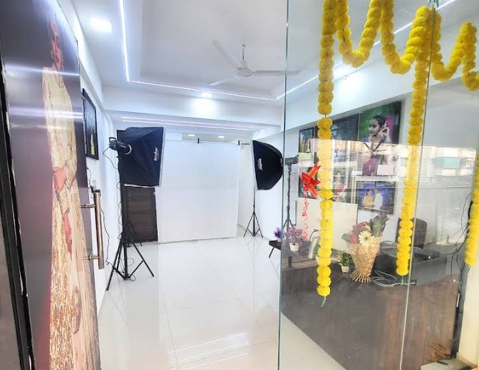 Commercial Storytelling